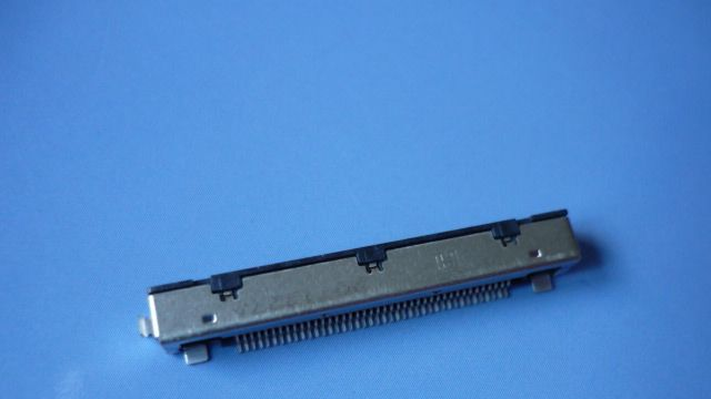 液晶屏接口0.5间距41P针板上型LVDS连接器