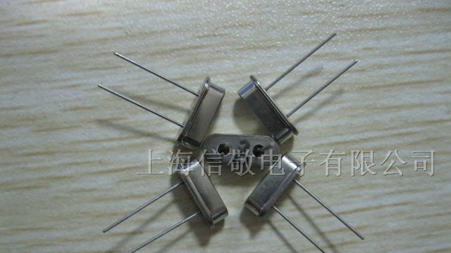 供应直插件晶振49S 4.000MHZ 4MHZ