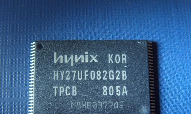 供应FLASH内存芯片HY27UF082G2B-TPCB