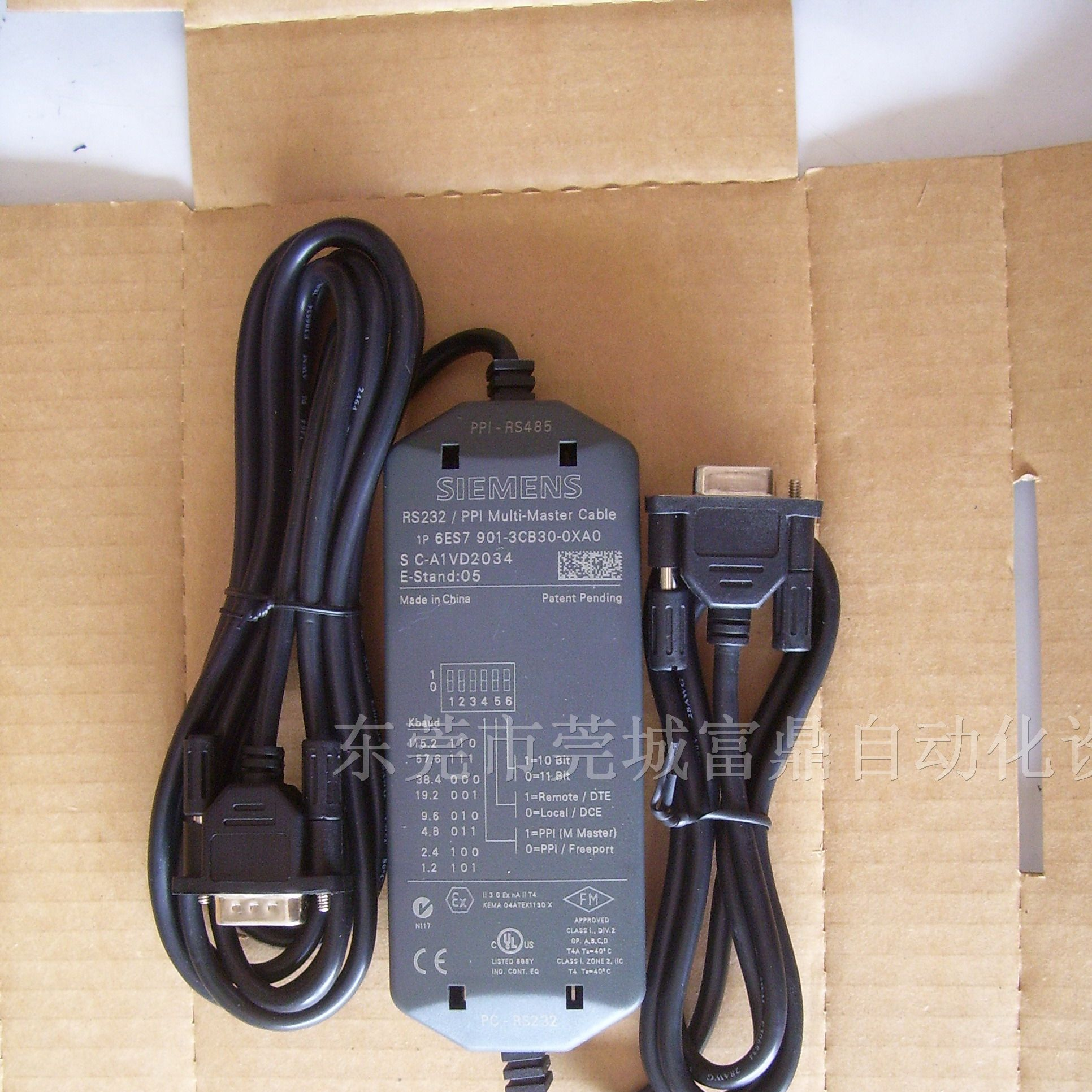 供应TSXPCX3030施耐德TSX Neza和Twido系列PLC编程电缆