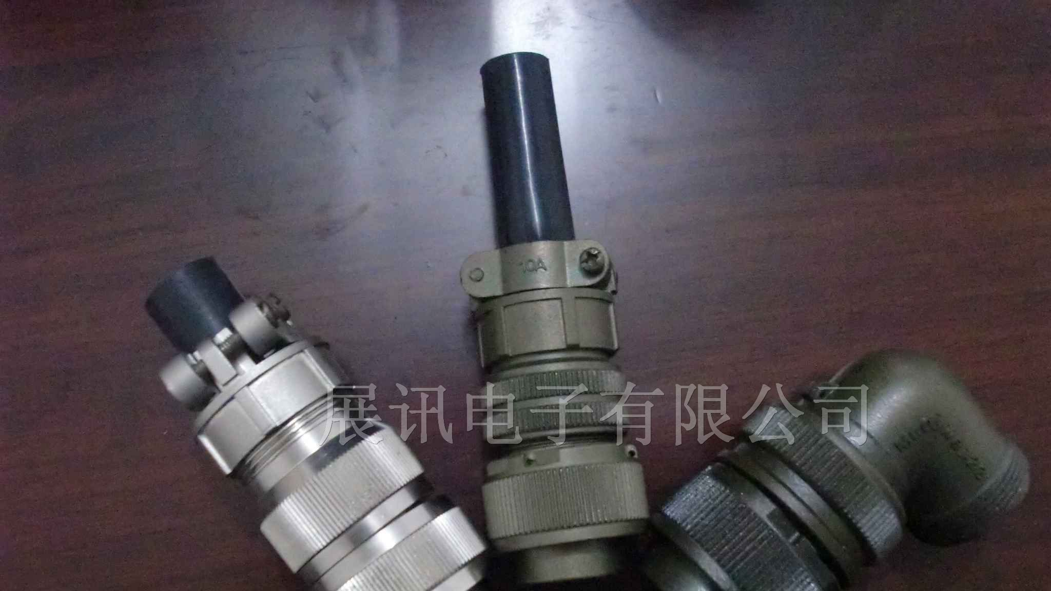 供应机器人手臂插头连接器20-29S 18-11S