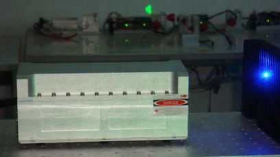 供应473nm蓝光固体激光器（300~800mW）