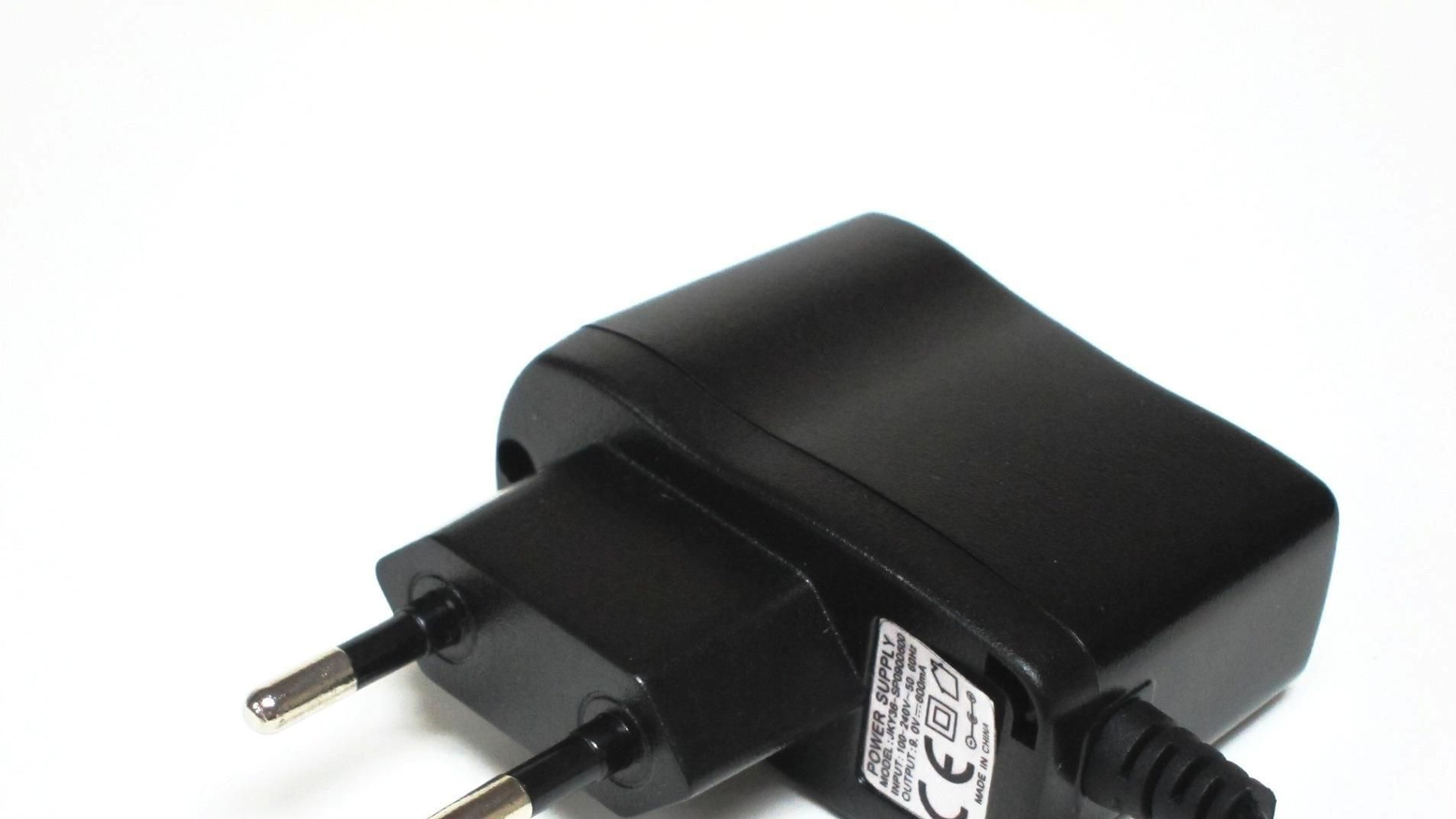 【工厂直销】安规认证5V 1A电源适配器、充电器