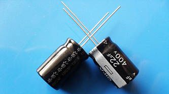 供应CD11X/2.2UF/50V/4*7直插铝电解电容