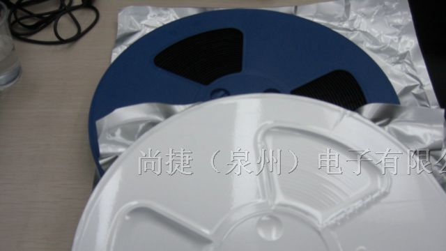 供应贴片陶瓷滤波器