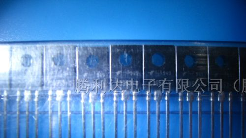 供应三极管KSC3953-D
