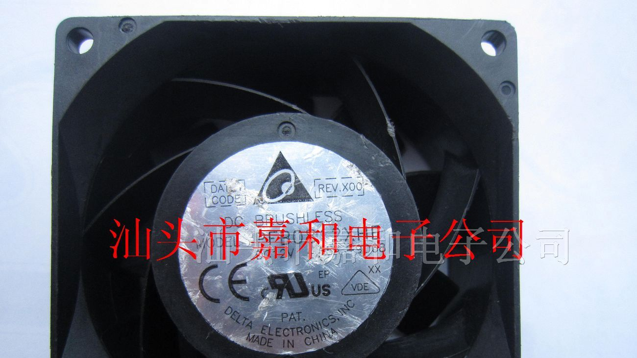 供应散热风扇PFB0812XHE-9D68