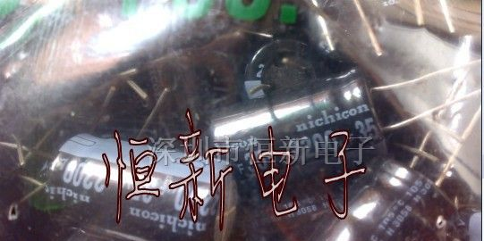 优质铝电解电容 35V2200UF 16X25 实图现货供应