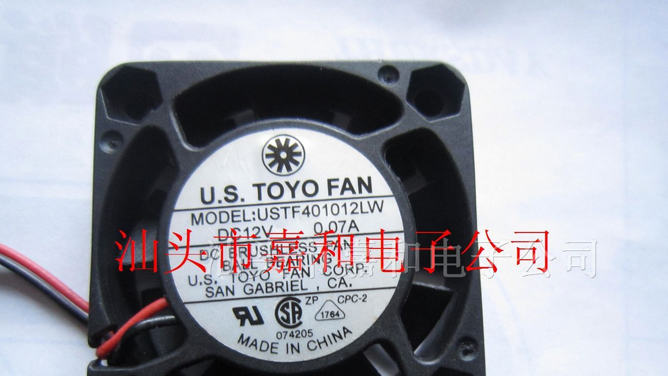 供应散热风扇USTF401012LW