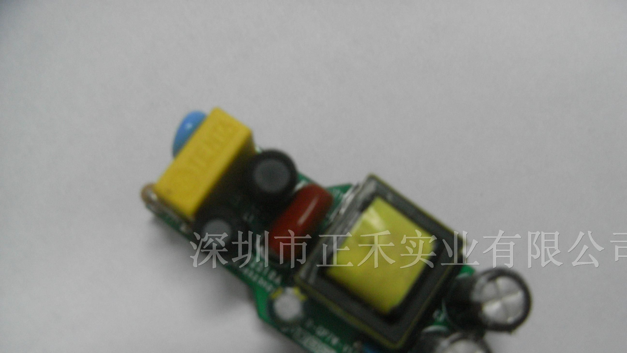 供应4-7*1W内置驱动电源