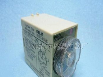 供应ST3PY时间继电器