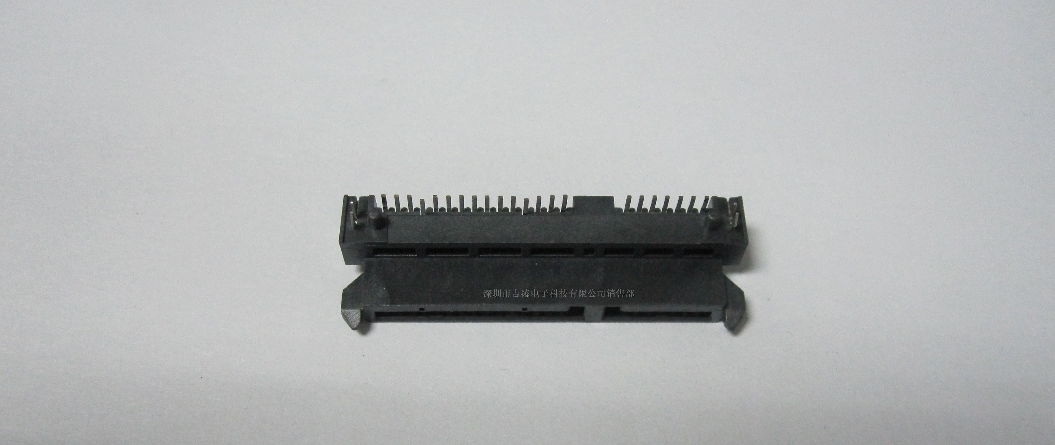 供应SATA 7+15P母座 板下90° H=6.74 连接器