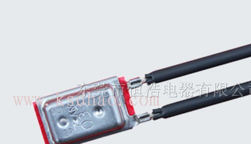 供应17AM温控器，热保护器，马达温度开关