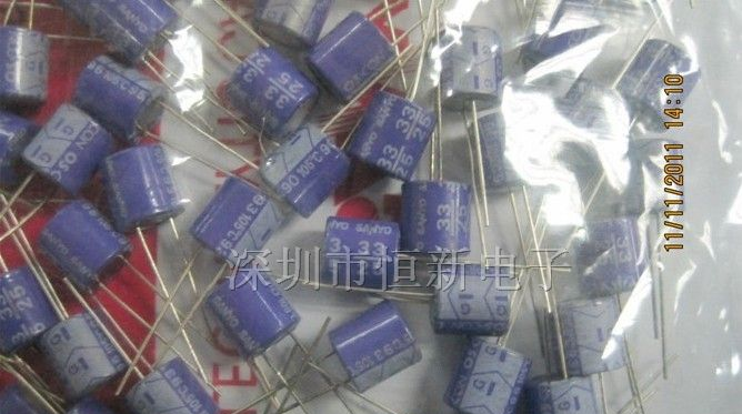 进口直插固态电解电容 25V33UF  SANYO