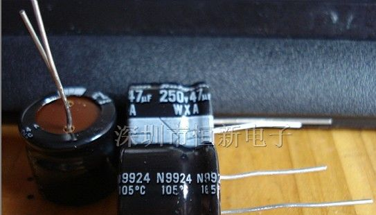 日系红宝石电容 250V47UF 18X16 WXA系列 薄品长寿命
