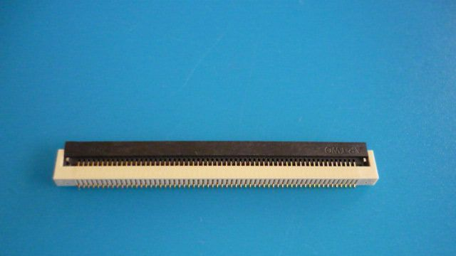 FPC/FFC排线插座0.5间距 60P翻盖下接连接器