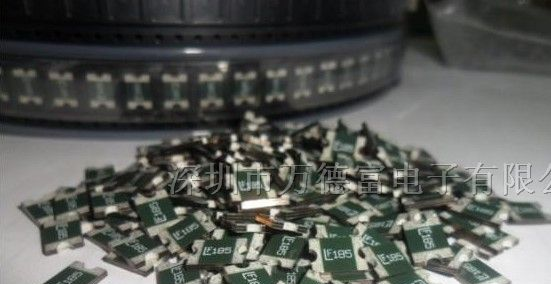 供应2920系列贴片自恢复保险丝(0.75A/30V)SMD075L