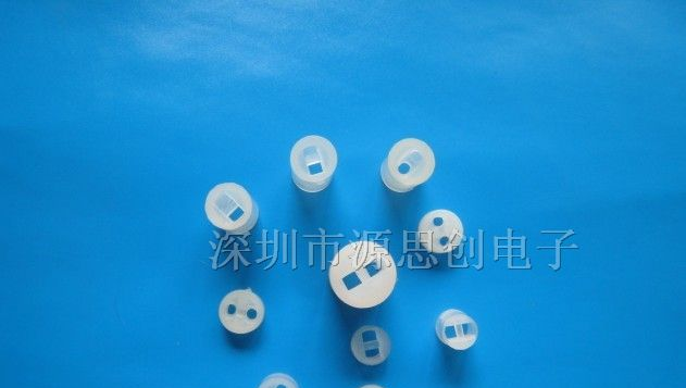 供应贴片压敏电阻器 SDV1206体积系列SDV3216A5R0C251