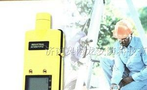 供应矿用复合四合一气体检测仪 SP40泵多气体检测仪