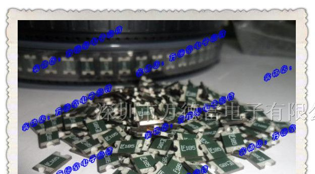 Littelfuse力特贴片自恢复保险丝1210系列0.75A/24V
