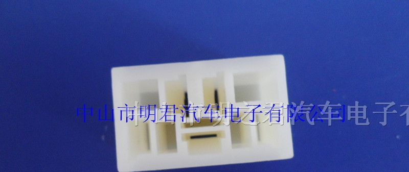 供应汽车连接器（DJ7053-6.3-11）