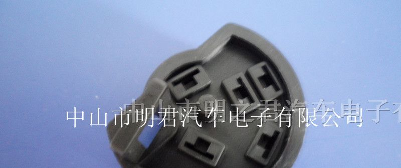 供应汽车连接器（DJ7052-6.3-11）