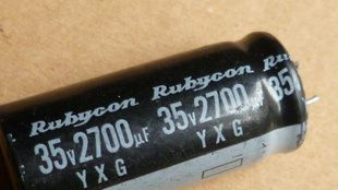 大量拆机电容器35V2700UF 4700uf
