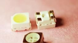 发光二极管 1210白色LED发光二极管LED