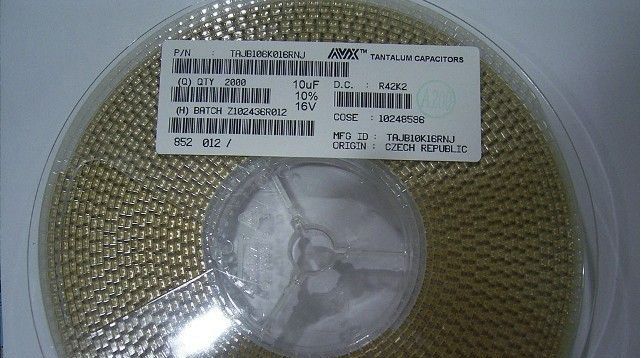 供应AVX贴片钽电容1210-10UF