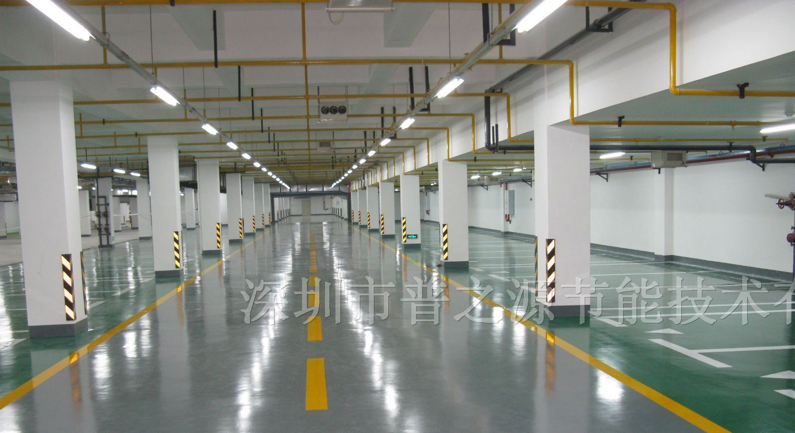 供应LED灯管20W LED日光灯管T8 1.2M/120CM 深圳