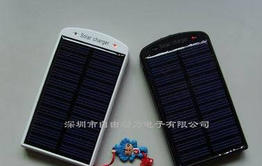 太阳能可代替电源的移动电源太阳能充电器(图)
