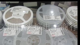 供应AVX贴片钽电容47UF10V B型