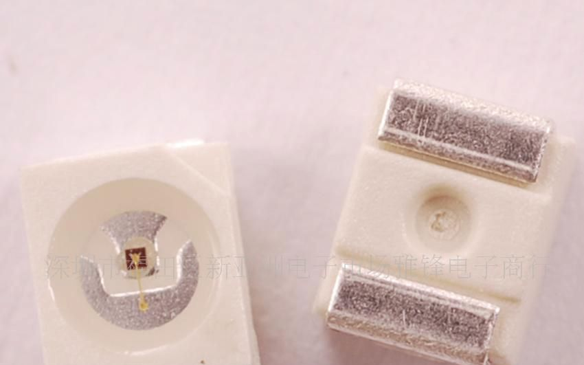 厂家供应LED贴片 1210 黄光 55/K
