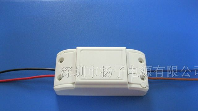 LED恒流驱动电源