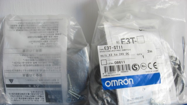 供应全新原装OMRON欧姆龙光电开关传感器E3T-ST12