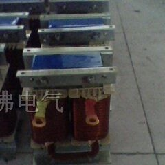 电容器串联电抗器 三相电容器串联电抗器