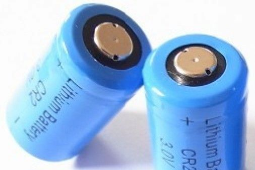 供应锂锰CR2锂锰电池1300mAh