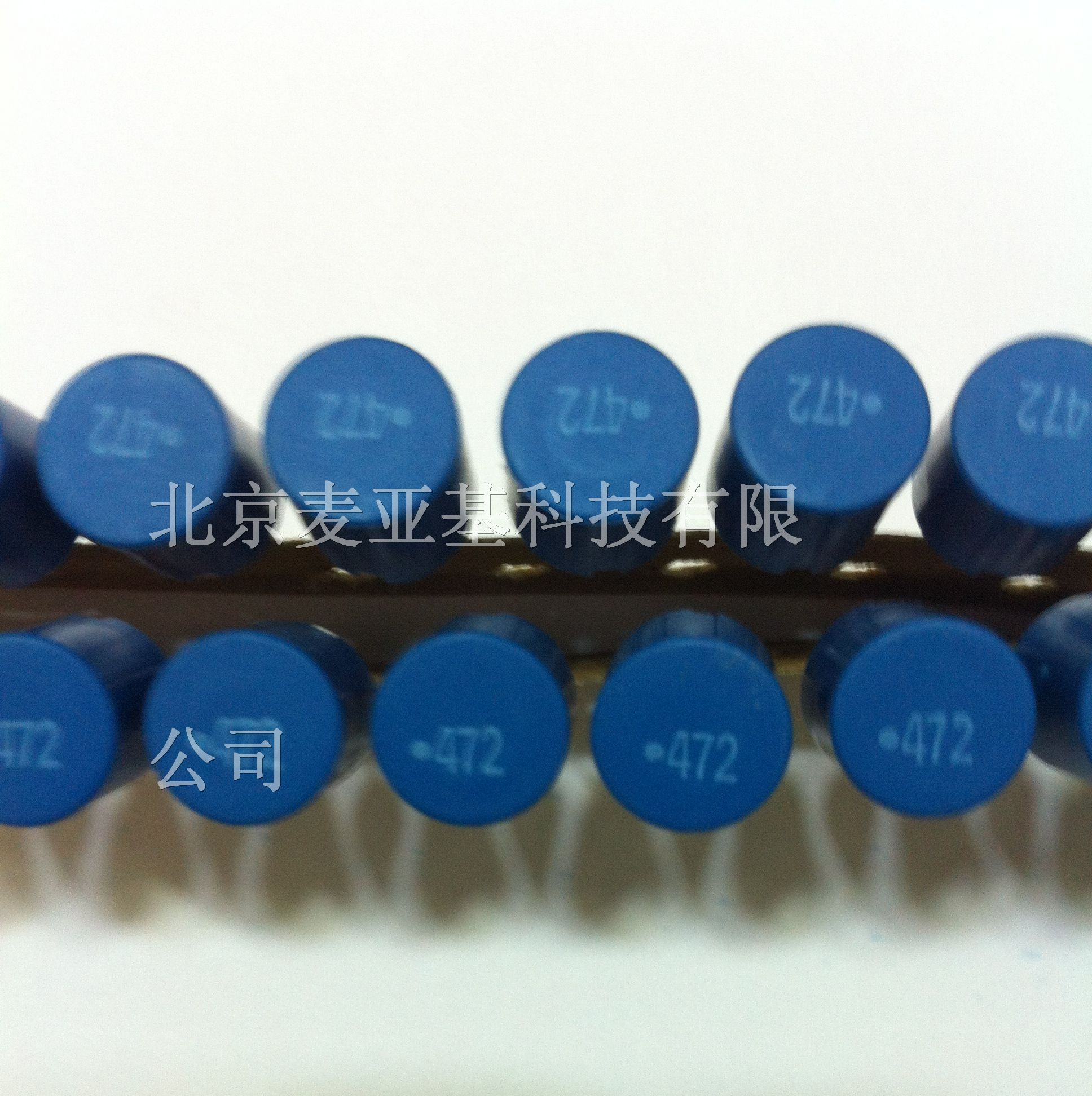 现货供应TDK直插型电感 TSL1112RA-472JR21-PF