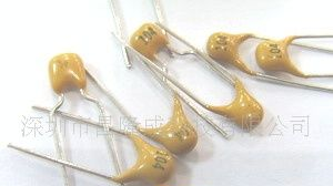 大量独石电容104P