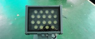 LED大功率投光灯18*1W