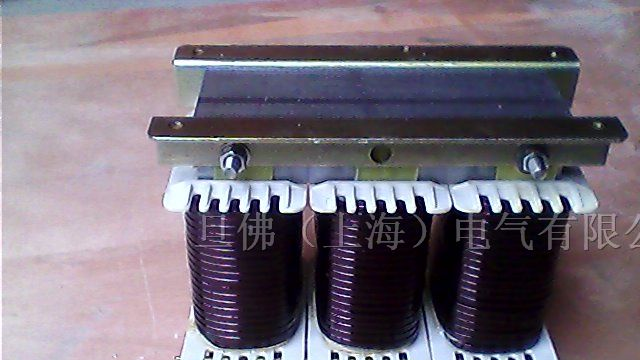 供应变频器输出电抗器