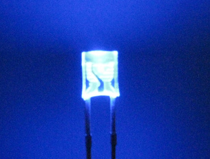 背光源2*3*4  2*5*7 白光LED发光二极管生产厂家