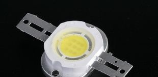 10W白光大功率LED灯珠