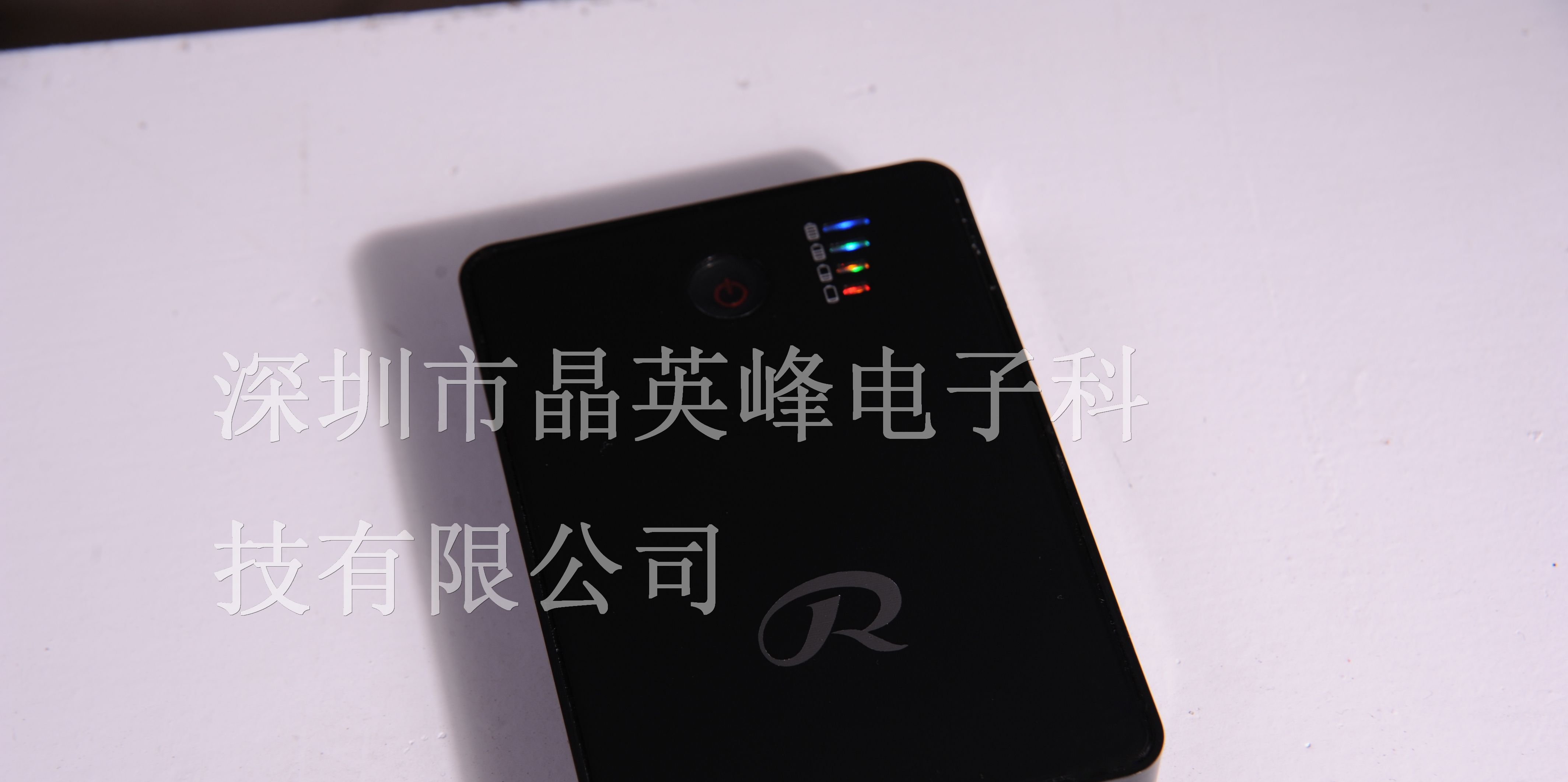 移动电源 9600毫安 充电宝 外置电源 手机备用电池