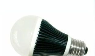 LED大功率球泡灯(5W)