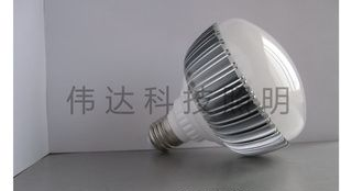 大功率LED9W高透光PC球泡灯具