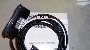 供应原装进口 KEYENCE基恩士光纤放大器FS-V21RP