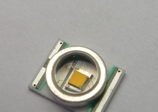 大功率原装CREE P4 1-3W通用灯柱
