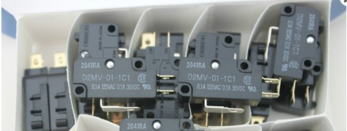 供应全新原装OMRON欧姆龙微动开关D2MV-01-1C1 现货