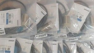 供应欧姆龙接近开关E2E-X10D1-M1G 全新原装现货